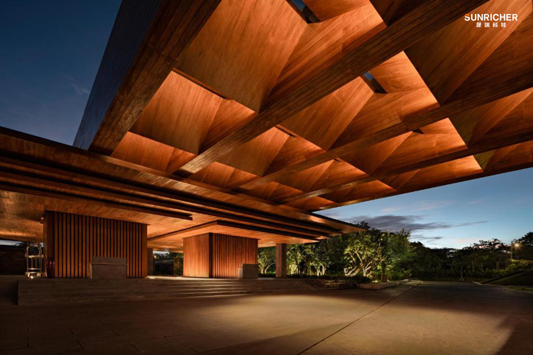 549265106.jpg 549265106.jpg